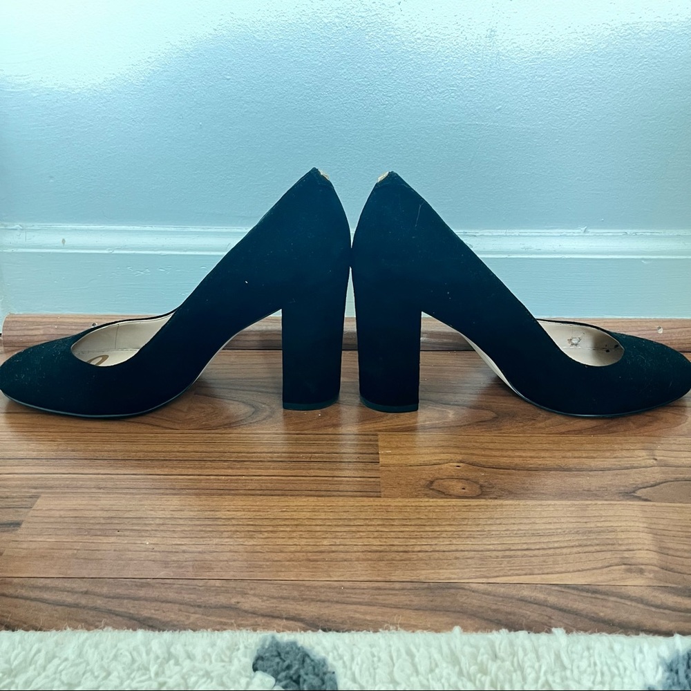 Black velvet Sam Edelman heels